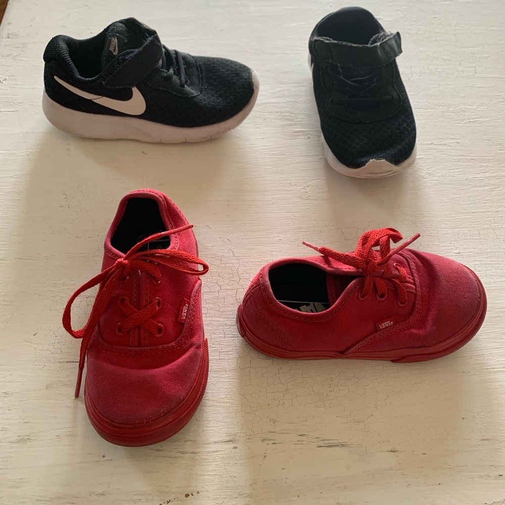$$$ Vans & Nike sneakers -Toddler
